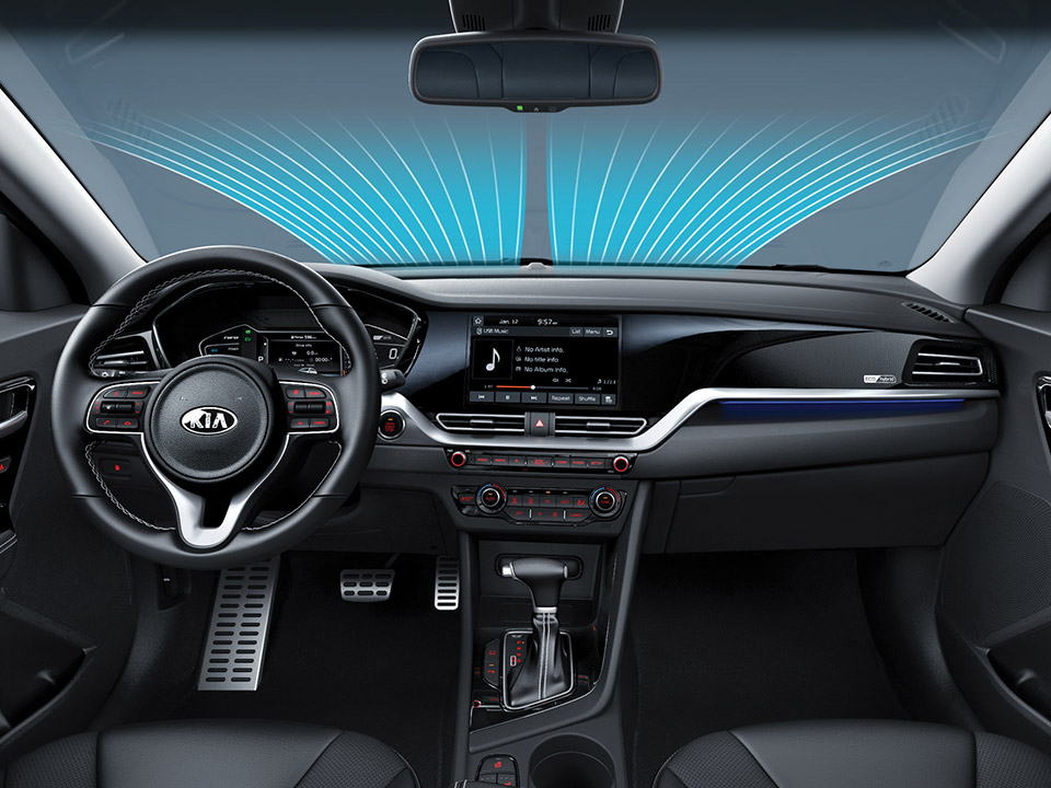 Auto defogger system