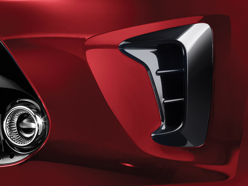 Front air curtain intakes