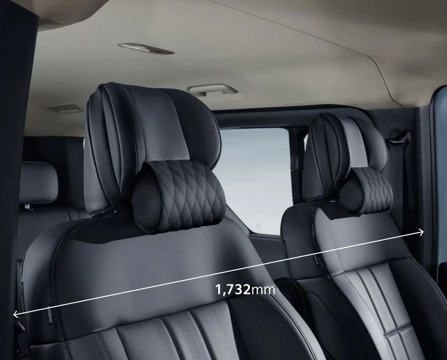 Room to relax, shoulder to shoulder